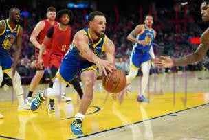 杨瀚森3分2篮板库里7分11助攻 勇士轻取开拓者 杨瀚森3分2篮板库里7分11助攻 勇士轻取开拓者